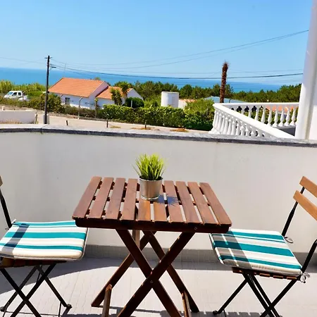 Casa De Norte - Fabulous House With Private Pool Hébergement de vacances Nazaré